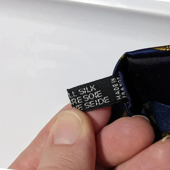 Lanvin Paris Patterned Silk - Picture 7 of 8